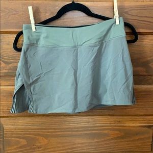 Lululemon tennis skirt. Worn once.